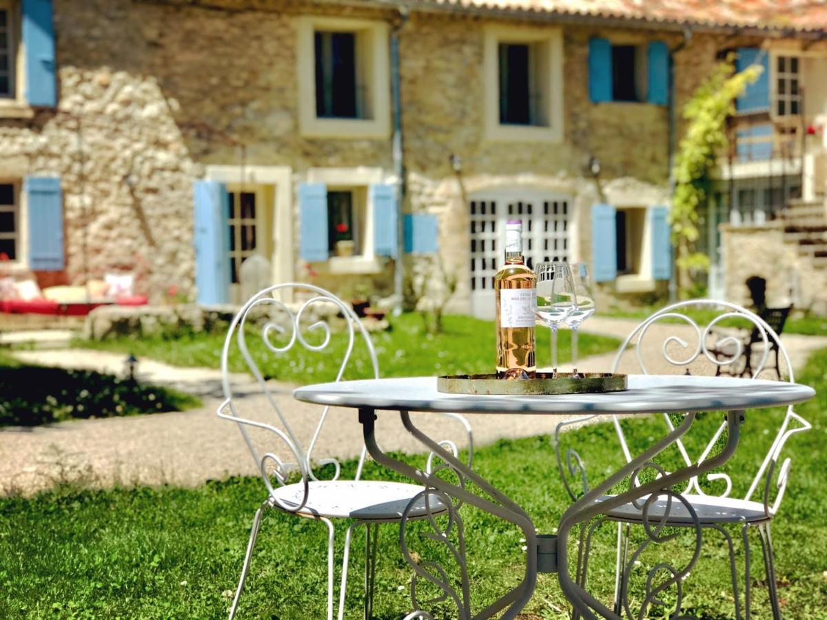 Domaine De La Brave Bed & Breakfast